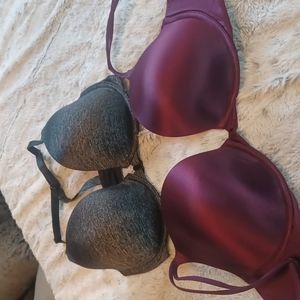 2 Victoria's Secret Double D 32 bras